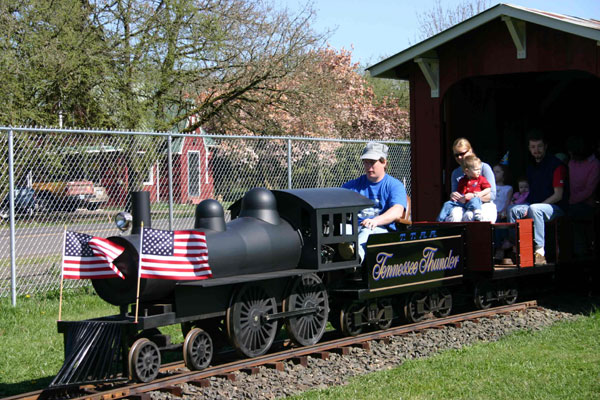 Tennessee Thunder Railroad Train